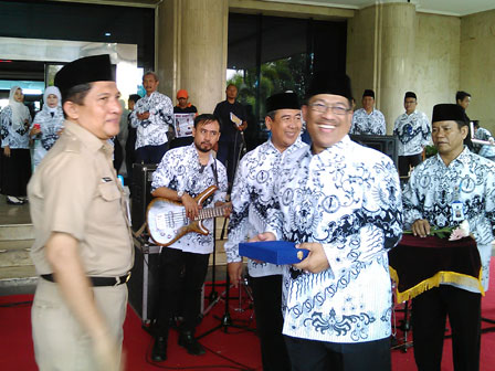 Pencarian PGRI Papua Pegunungan - Persatuan Guru Republik Indonesia Cabang Papua Pegunungan